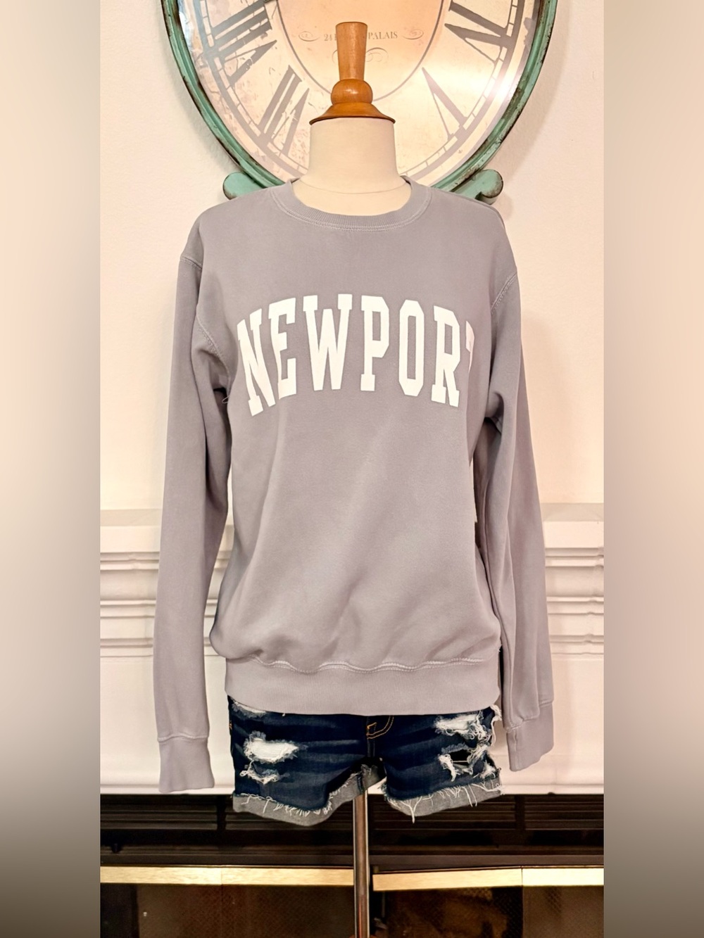 John Galt Brandy Melville Gray 
Crewneck Sweatshirt